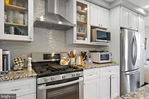 2610 Catharine St, Philadelphia, PA 19146 - Photo 11