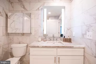 2301 John F Kennedy Boulevard #105, Philadelphia, PA 19103 - Photo 17