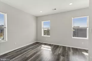 623 W Oxford St, Philadelphia, PA 19122 - Photo 11