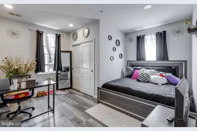 623 W Oxford Street, Philadelphia, PA 19122 - Photo 9