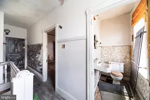 2312 Reed St, Philadelphia, PA 19146 - Photo 19