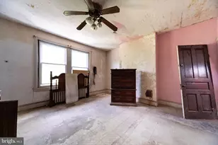 2312 Reed St, Philadelphia, PA 19146 - Photo 9