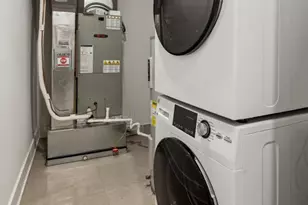 814 N Uber St, Philadelphia, PA 19130 - Photo 33