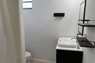 1200 S 10th St, Philadelphia, PA 19147 - Photo 9