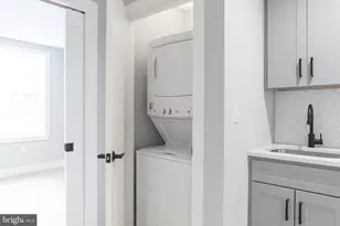 1707 Rittenhouse Square, Philadelphia, PA 19103 - Photo 3