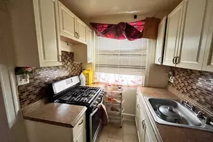 5932 Frontenac St, Philadelphia, PA 19149 - Photo 9