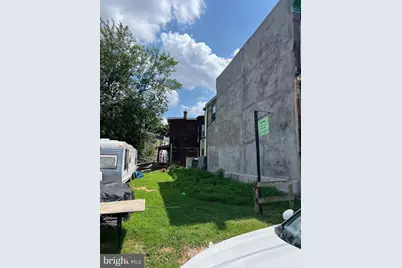 1124 W Glenwood Avenue, Philadelphia, PA 19133 - Photo 3