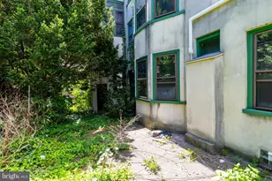 1717 Mount Vernon St, Philadelphia, PA 19130 - Photo 17