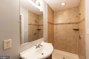 1133 W Colona St, Philadelphia, PA 19133 - Photo 25