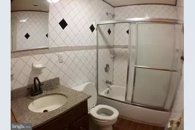 1241 Vine Street #2R, Philadelphia, PA 19107 - Photo 5