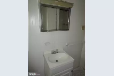 818 Wynnewood Road #3, Philadelphia, PA 19151 - Photo 5