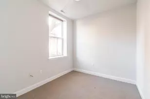 931 N 19th St, Philadelphia, PA 19130 - Photo 25