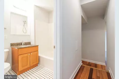 931 N 19th Street, Philadelphia, PA 19130 - Photo 17