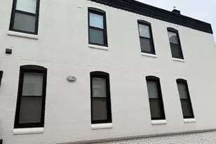 2061 Tasker St, Philadelphia, PA 19145 - Photo 3