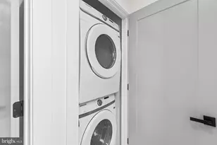 647 N 41st St, Philadelphia, PA 19104 - Photo 17