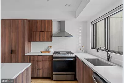 848 N Leithgow Street, Philadelphia, PA 19123 - Photo 11