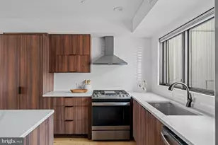 848 N Leithgow St, Philadelphia, PA 19123 - Photo 11