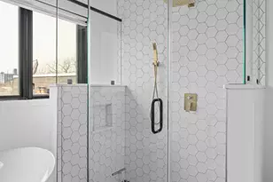 848 N Leithgow St, Philadelphia, PA 19123 - Photo 29