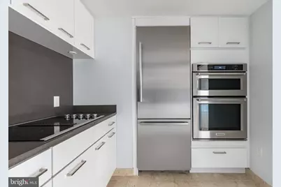 202 W Rittenhouse Square #1108, Philadelphia, PA 19103 - Photo 17