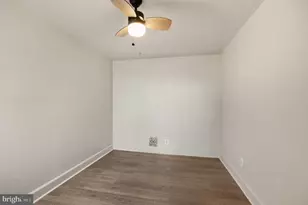 2342 McClellan St, Philadelphia, PA 19145 - Photo 15