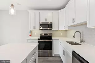 2531 N Front St, Philadelphia, PA 19133 - Photo 5