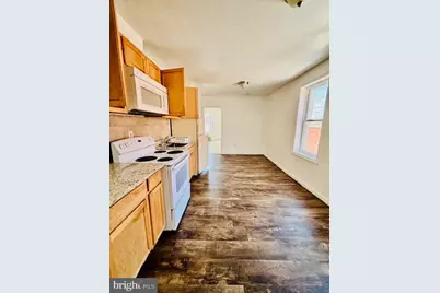 240 W Glenwood Avenue #3RD FL, Philadelphia, PA 19140 - Photo 1