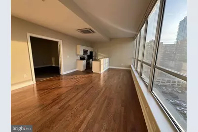 2040 Market Street #817, Philadelphia, PA 19103 - Photo 3