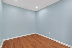 2051 S Dorrance St, Philadelphia, PA 19145 - Photo 21