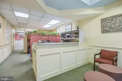 2047 Locust Street, Philadelphia, PA 19103 - Photo 5