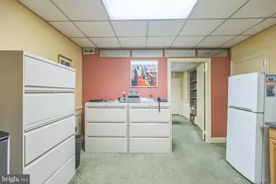 2047 Locust Street, Philadelphia, PA 19103 - Photo 9