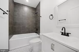 1614 Ridge Ave, Philadelphia, PA 19130 - Photo 9