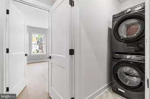 58 W Pomona St, Philadelphia, PA 19144 - Photo 23