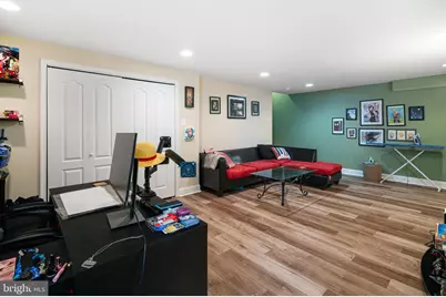 656 N 8th Street, Philadelphia, PA 19123 - Photo 9