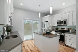 2048 Gerritt St, Philadelphia, PA 19146 - Photo 43