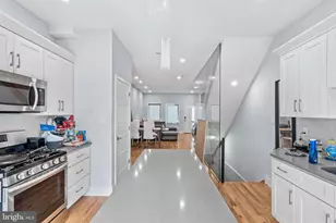 2048 Gerritt St, Philadelphia, PA 19146 - Photo 11