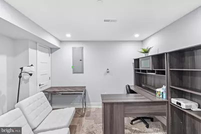 2048 Gerritt Street, Philadelphia, PA 19146 - Photo 13