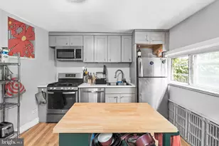 18 E Columbia Ave, Philadelphia, PA 19125 - Photo 11