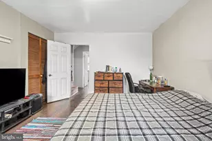 18 E Columbia Ave, Philadelphia, PA 19125 - Photo 17