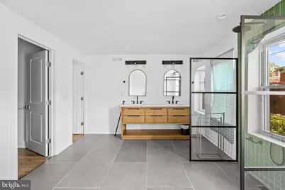 952 N 5th Street, Philadelphia, PA 19123 - Photo 33