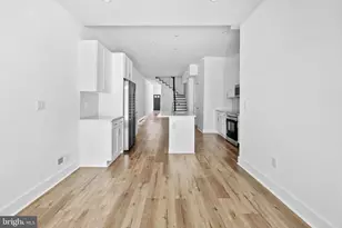 952 N 5th St, Philadelphia, PA 19123 - Photo 17
