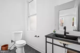 952 N 5th St, Philadelphia, PA 19123 - Photo 15