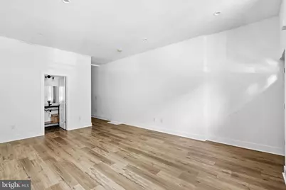952 N 5th Street, Philadelphia, PA 19123 - Photo 13