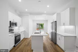 952 N 5th St, Philadelphia, PA 19123 - Photo 37