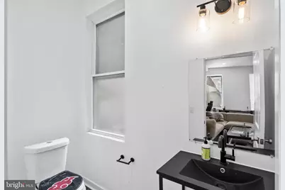 952 N 5th Street, Philadelphia, PA 19123 - Photo 9