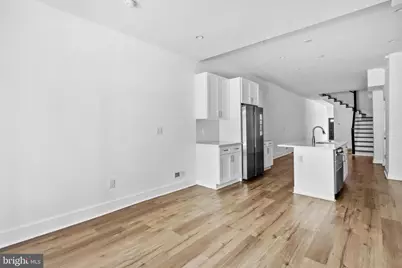 952 N 5th Street, Philadelphia, PA 19123 - Photo 11