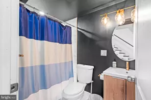 715 N 4th St, Philadelphia, PA 19123 - Photo 25