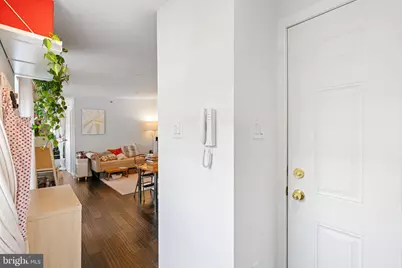 1832 Green Street #3R, Philadelphia, PA 19130 - Photo 5