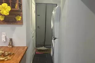 814 W Birch St, Philadelphia, PA 19133 - Photo 5