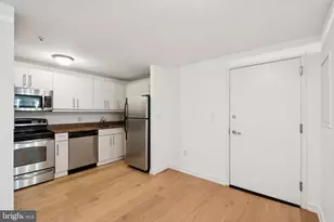 219 S 18th St, Philadelphia, PA 19103 - Photo 7