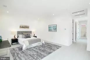 142R S Front St, Philadelphia, PA 19106 - Photo 11